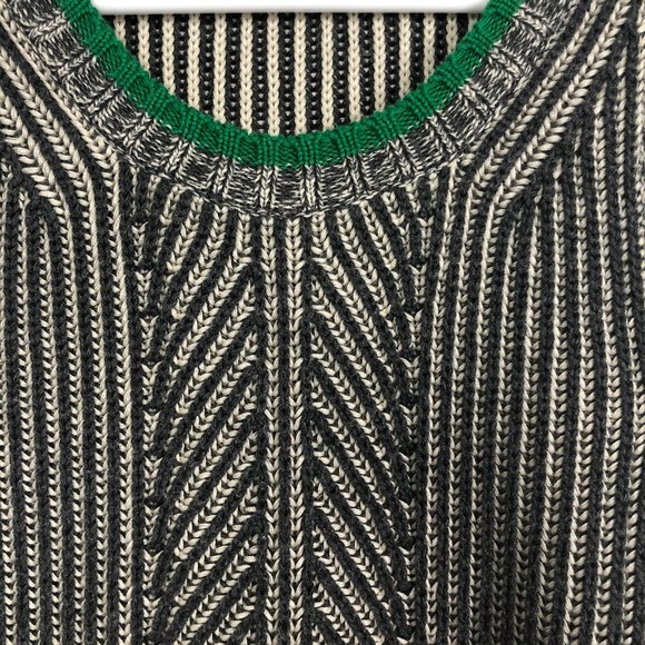 Cabi Striped Sleeveless Trident Sweater - Picture 4 of 7